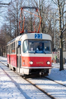 T3, KD Tatra tarafından üretilen Çek tramvayı türüdür. 1960 ve 1999 yılları arasında 13.991 güç ünitesi ve 122 elektriksiz römork dünya çapında satıldı.. 