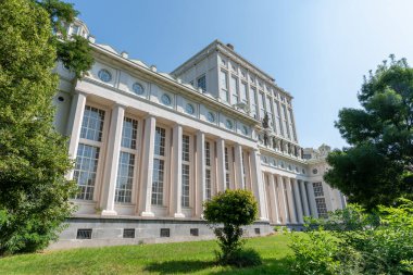 Podoli 'nin su işleri, tarihsel ve mimari açıdan önemli bir teknik yapıdır ve günümüzde de amacına hizmet etmektedir. Antonin Engel 'in projesine göre yaratıldı..