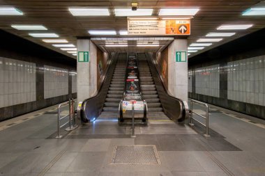 Birinci bölümdeki Prag Metro 'nun C hattında bir istasyon. Pankracka planlama bölgesindeki Prazskeho povstani ve Budejovicka istasyonları arasındaki C istasyonu. 9 Mayıs 1974 'te ilk açılanlardan biriydi..