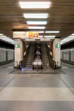 Birinci bölümdeki Prag Metro 'nun C hattında bir istasyon. Pankracka planlama bölgesindeki Prazskeho povstani ve Budejovicka istasyonları arasındaki C istasyonu. 9 Mayıs 1974 'te ilk açılanlardan biriydi..