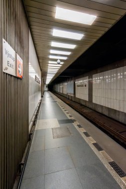 Birinci bölümdeki Prag Metro 'nun C hattında bir istasyon. Pankracka planlama bölgesindeki Prazskeho povstani ve Budejovicka istasyonları arasındaki C istasyonu. 9 Mayıs 1974 'te ilk açılanlardan biriydi..