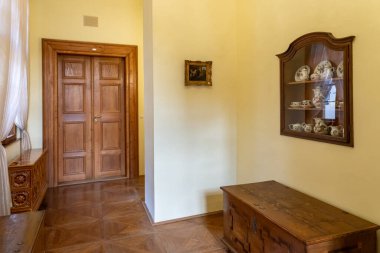 Şu anda bina, Çek Cumhuriyeti Başbakanı 'nın temsilcisi olarak hizmet vermektedir. Loretnsk Caddesi 'ndeki saray kompleksi. 