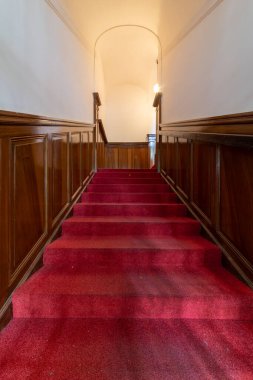 Veleslavin Şatosu, Prag 'ın Veleslavn bölgesinde yer alan bir Barok binasıdır. Kale kompleksi, bahçesi ve parkı olan 6 tuğladan oluşuyor..