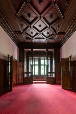 Veleslavin Şatosu, Prag 'ın Veleslavn bölgesinde yer alan bir Barok binasıdır. Kale kompleksi, bahçesi ve parkı olan 6 tuğladan oluşuyor..