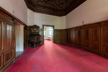 Veleslavin Şatosu, Prag 'ın Veleslavn bölgesinde yer alan bir Barok binasıdır. Kale kompleksi, bahçesi ve parkı olan 6 tuğladan oluşuyor..