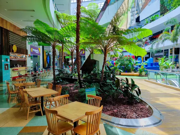 Colombia Medellin Maj 2023 Treasure Mall — Stockfoto