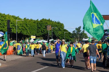 Campo Grande, MS, Brezilya - 06 Kasım 2022: Brezilyalı protestocular Lula seçimlerine karşı federal müdahale istiyorlar. Caxias Bulvarı, CMO 'nun önünde, askeri bölge..