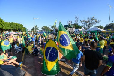 Campo Grande, MS, Brezilya - 06 Kasım 2022: Brezilyalı protestocular Lula seçimlerine karşı federal müdahale istiyorlar. Caxias Bulvarı, CMO 'nun önünde, askeri bölge..