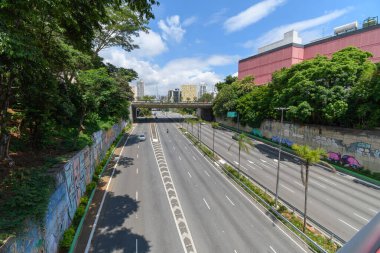 Sao Paulo, SP, Brezilya - 31 Aralık 2022: Radial Leste Bulvarı.