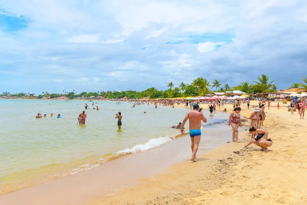 stock image Santa Cruz Cabralia, BA, Brazil - January 05, 2023: view of Coroa Vermelha beach, a tourist destination of Bahia state. Historical beach from the time of the discovery of Brazil.