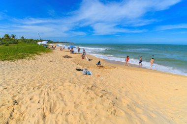 Trancoso, Porto Seguro bölgesi, BA, Brezilya - 06 Ocak 2023: Brezilya 'nın ünlü plajı Nativos Sahili manzarası.