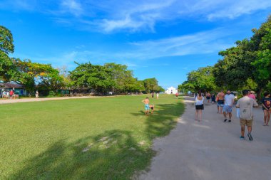 Trancoso, Porto Seguro bölgesi, BA, Brezilya - 06 Ocak 2023: Trancoso Quadrado, bir açık hava meydanı, ünlü turizm beldesi.