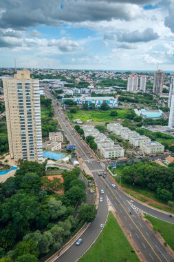 Campo Grande MS, Brezilya - 22 Ocak 2025: Ceara Bulvarı 'nın havadan görünüşü.