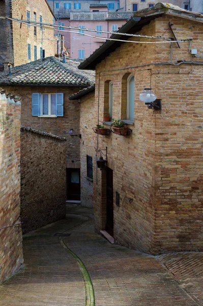 Wąskie Uliczki Urbino Renesansowe Włoskie Miasto Regionie Marche — Zdjęcie stockowe