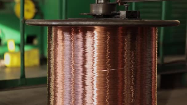 Περιστρεφόμενες Μηχανές Χάλκινο Σύρμα Χάλκινο Καλώδιο Βιομηχανική Μονάδα Σύρμα Χαλκού — Αρχείο Βίντεο