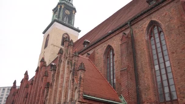 Församlingskyrka Gotisk Stil Marienkirche Kyrkan Mary Berlin Den Äldsta Urbana — Stockvideo