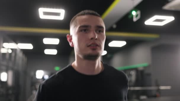 Latihan Olah Raga Latihan Atletik Latihan Treadmill Gym Anak Muda — Stok Video
