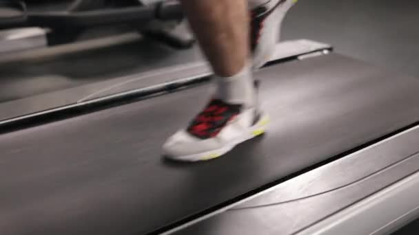 Treino Esteira Sapatos Atletismo Rotina Cardio Ginasta Está Envolvido Treinamento — Vídeo de Stock