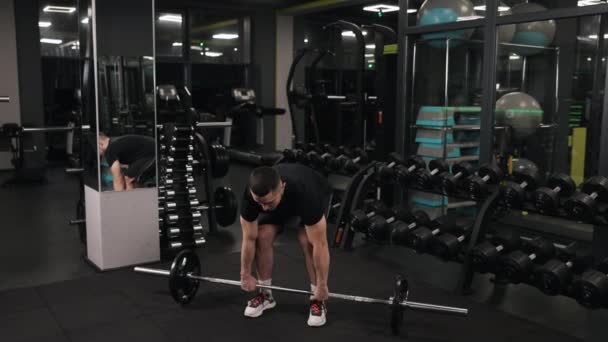 Weight Lifting Strength Training Exercise Variety Man Lifts Weights Barbell — Stock Video
