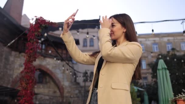 Pracující Žena Obchodní Manažerka Podnikatelka Profesionální Žena Zachytí Selfie Mobilním — Stock video