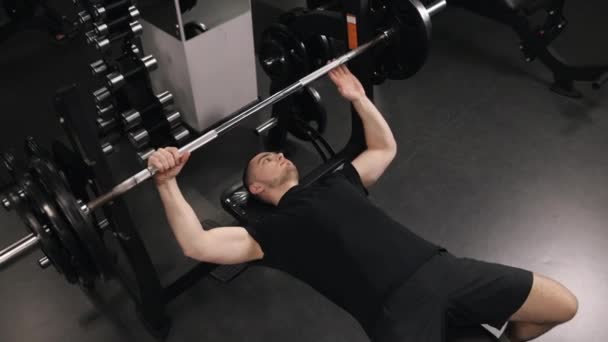 Zware Gewichten Bodybuilding Competitie Fitness Motivatie Bodybuilders Gespierde Armen Zijn — Stockvideo