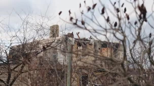 Жилое Здание Взрыв Раковины Поврежденный Дом Последствия Войны Украине Несколько — стоковое видео