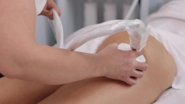 Correção Hardware Massagem Glp Procedimento Beleza Jovem Mulher Com Corpo — Vídeo de Stock