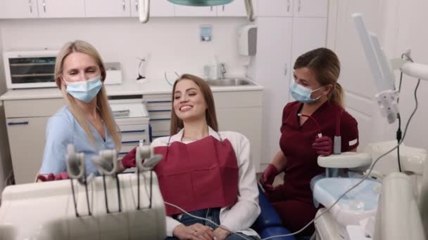 Dental Camera Dentist Woman Dental Consultation Dental Professional Checking Mouth — стоковое видео