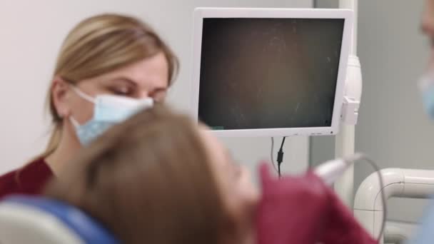 Oral Health Mouth Inspection Dental Procedure Intraoral Camera Professional Dentist — Vídeo de stock