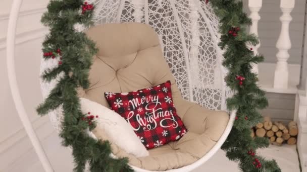 Χριστουγεννιάτικη Πολυθρόνα Lounge Χριστούγεννα Καρέκλα Άνεση Για Χριστούγεννα Πολυθρόνα Έχει — Αρχείο Βίντεο