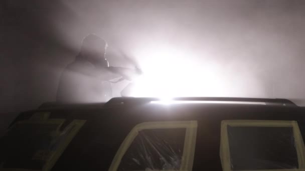 Spray Techniques Spray Painting Spray Guns Respirator Man Spraying Car — Stock Video