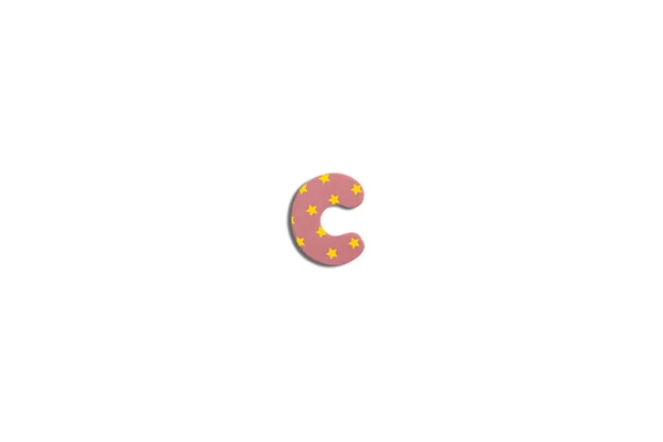 白い背景のアルファベット文字C トップビュー フラットレイアウト — ストック写真