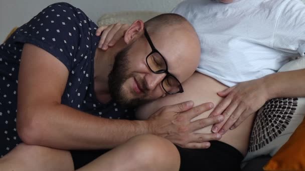 Hamile Kadın Partneri Bebek Bekliyorlar — Stok video
