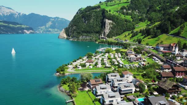 Lago Montaña Suiza Vista Desde Dron — Vídeo de stock