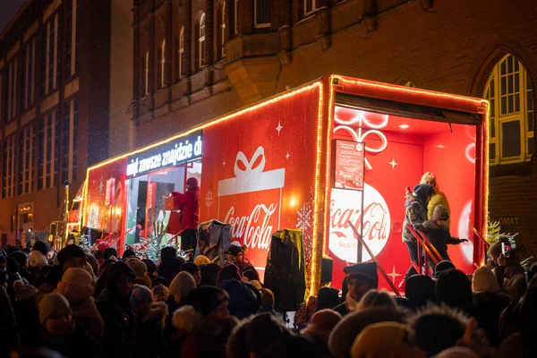 Гданьск Польша Декабря 2022 Года Грузовик Красного Цвета Брендом Coca — стоковое фото