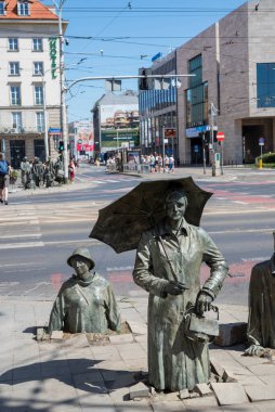 Wroclaw Polonya, 6 Aralık 2020, Anonim Yolcu Anıtı