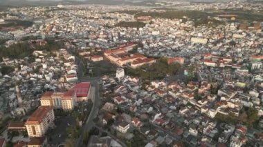 Büyüleyici Da Lat: Doğal Görkemlinin Havadan Bakış açıları