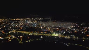 Işıltılı İzleme: Da Lat 'tan Büyüleyici Havai Fişekler