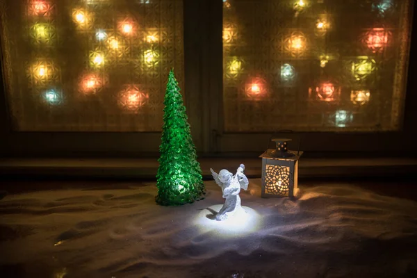 Karácsonyi Újévi Koncepció Fir Álló Gyönyörű Nyaralás Díszített Háttér Hagyományos — Stock Fotó