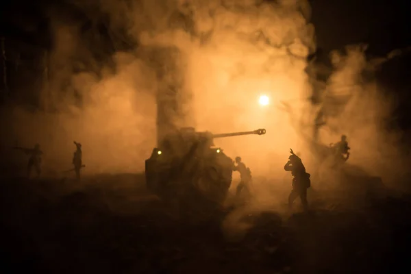 Válečná Koncepce Vojenské Siluety Bojová Scéna Válečné Mlha Nebe Pozadí — Stock fotografie