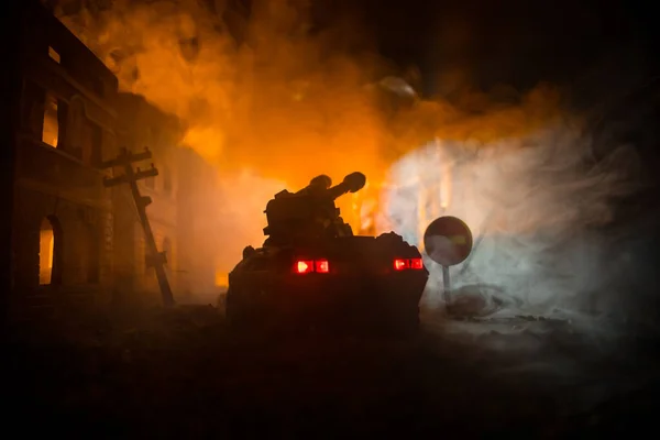 Roket Diluncurkan Dengan Awan Api Pertempuran Adegan Dengan Rudal Roket — Stok Foto