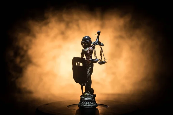 Law Dictatorship Concept Statue Justice Riot Police Helmet Holding Scale — Stock Photo, Image