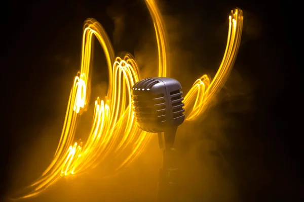 Mikrofon Dźwięku Muzyki Karaoke Studio Audio Lub Scenie Technologia Mikrofonu — Zdjęcie stockowe