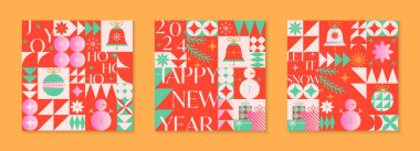 Noel ve Mutlu Yıllar tebrik kartı şablonları. Geleneksel kış bayramı sembolleri ile düz modern bir şenlik ortamı. Markalaşma, davetiyeler, baskılar, smm için Xmas desenleri.