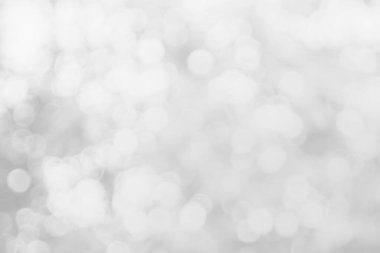 Arkaplan için soyut bulanık gri renk, Görüntü festivali ışıkları açık hava kutlaması ve kazanan için zarif beyaz bokeh odaklı dekoratif tasarım.