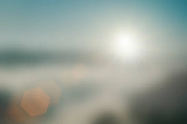 Přírodní Mlha Hory Sluneční Světlo Pozadí Rozmazané Mlhavé Vlny Teplé — Stock fotografie