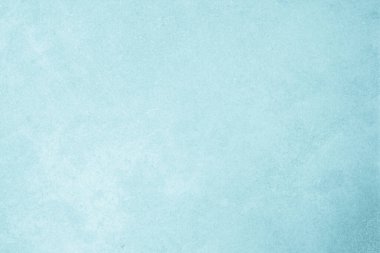 Yaz duvar kâğıdında arka plan için mavi açık beton doku. Çimento rengi ve tonlu vintage kum duvar. Soyut deniz mavisi açık renk. Çimento tahıl dokusu tasarım için sulu boya.