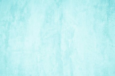 Yaz duvar kâğıdında arka plan için mavi açık beton doku. Çimento rengi ve tonlu vintage kum duvar. Soyut deniz mavisi açık renk. Çimento tahıl dokusu tasarım için sulu boya.