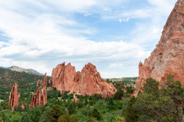 Tanrıların Bahçesi 'nde kaya oluşumları, Colorado Springs, Colorado, ABD