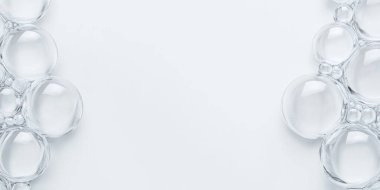 Bu pankartta cam boncuklar sergileniyor. Kenarlarını büyütüyor. Temiz, boş bir merkeze karşı rafine bir kontrastlık sağlıyor. Gölgeler derinlik ekler ve çeşitli uygulamalar için uygun hale getirir..